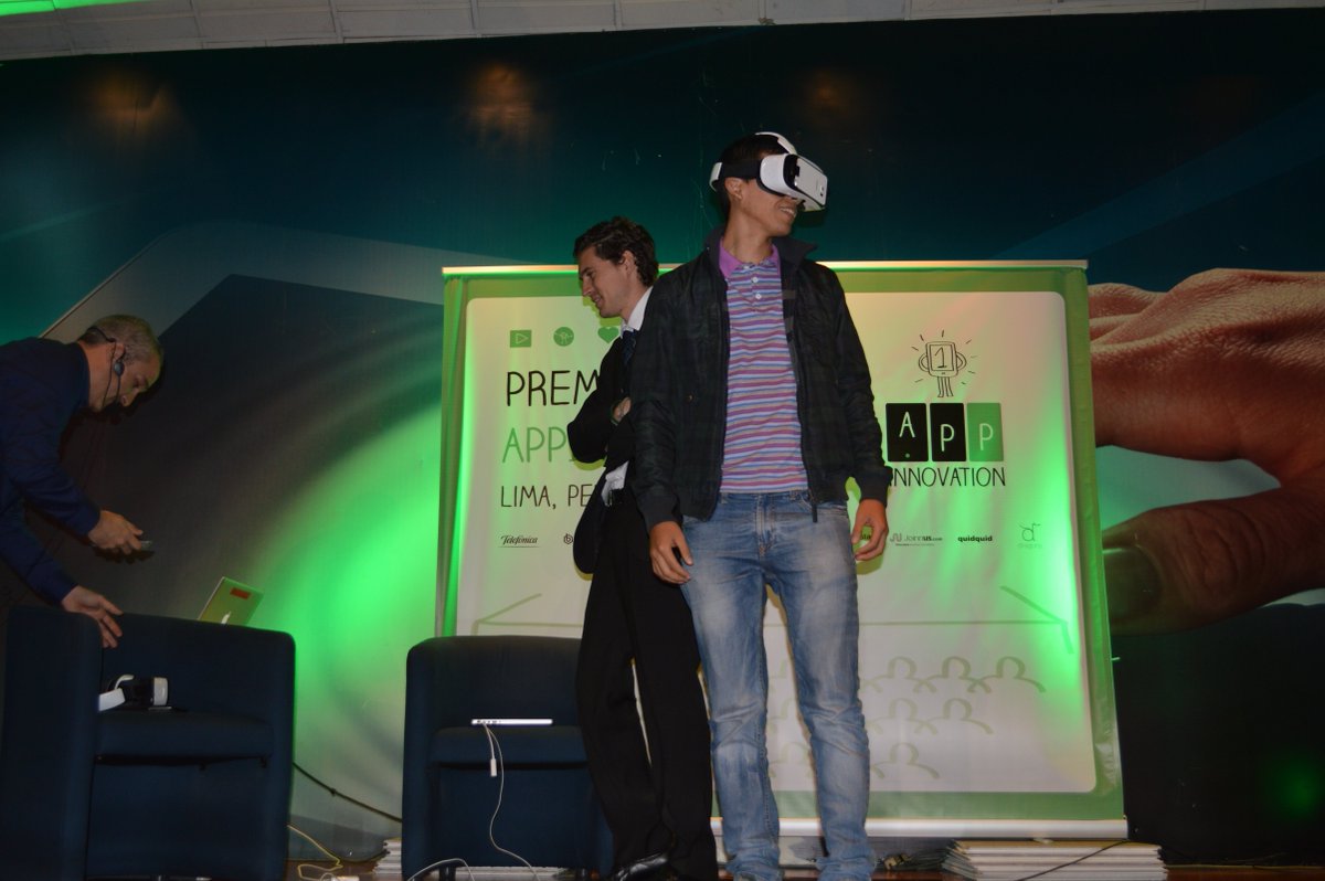 APPInnovaperu's tweet photo. Así vivimos la última edición de los #premios @APPInnovaperu 2015 que tuvieron lugar en #Lima ¿Cómo los viviste tú? https://t.co/xti8TQxWWh