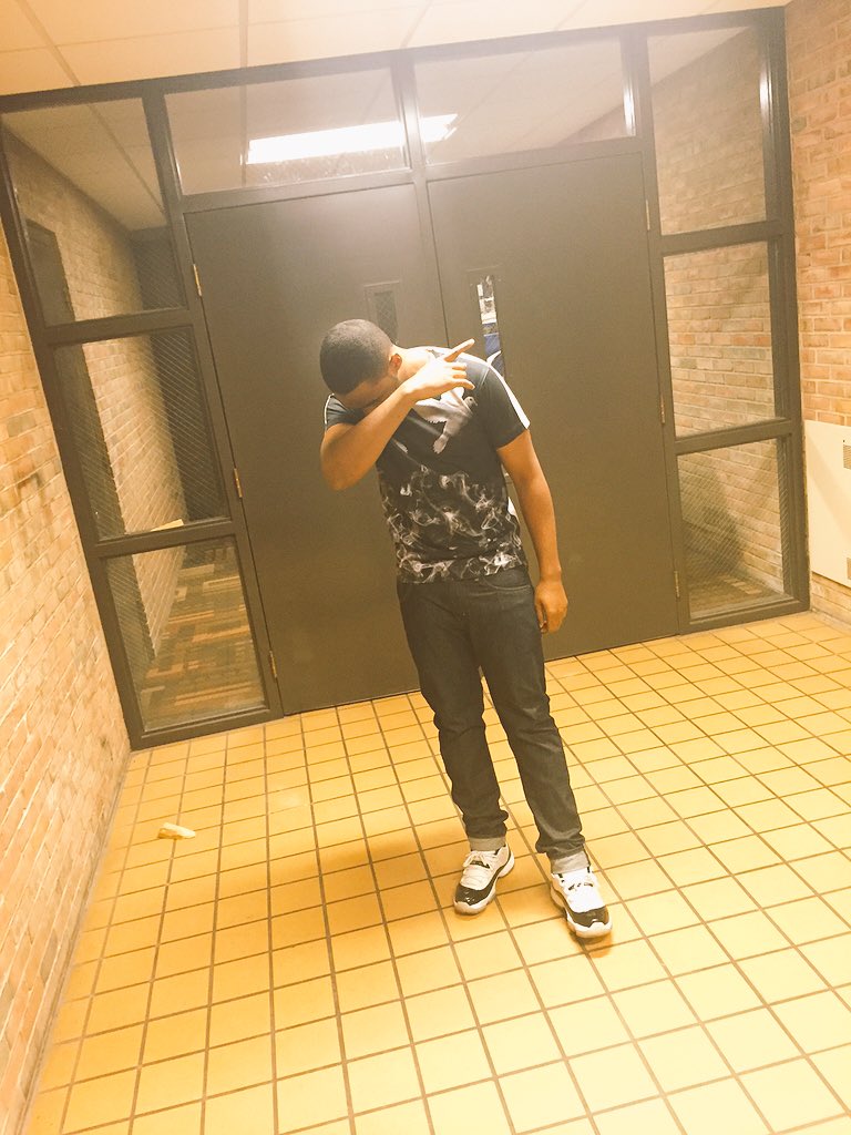 Yfe_Newt's tweet photo. Blessed to see another birthday so I had to Dab lol 😈😁😎😏 https://t.co/0vripAYUDZ