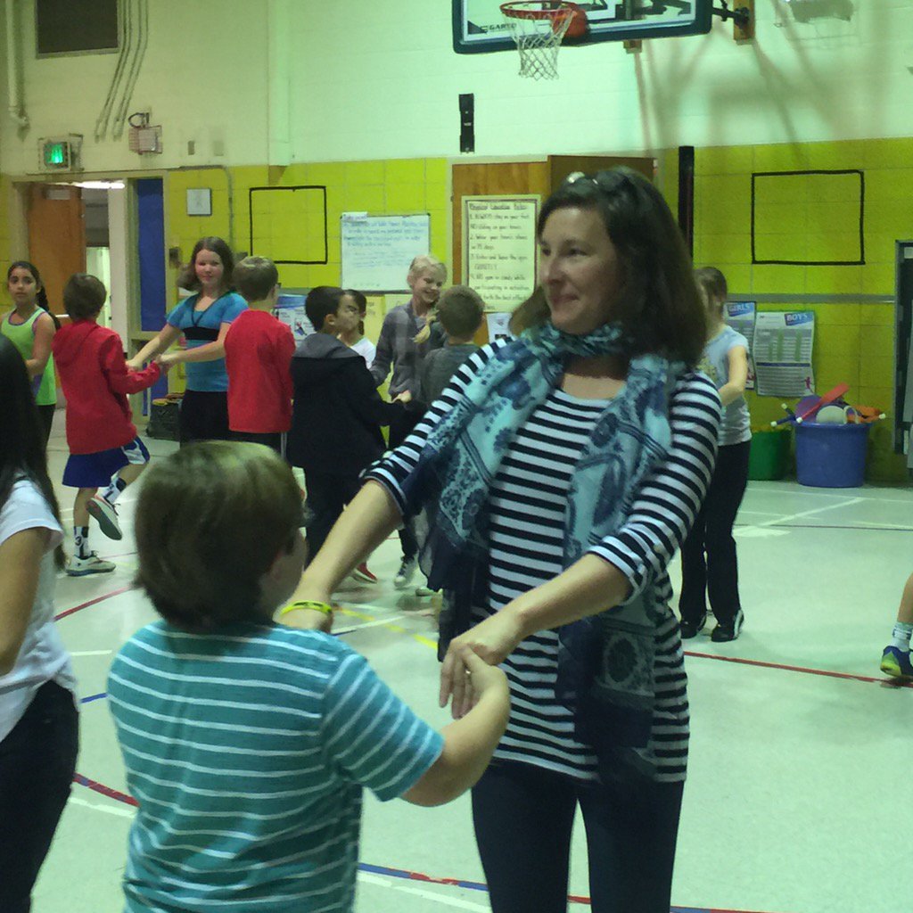 ChenowethDenise's tweet photo. PBE teachers can cha cha! @Prettyboyes1 @ms_schlanger @rpricerosier #dancingisgreatexercise https://t.co/pMCA0BsGUD