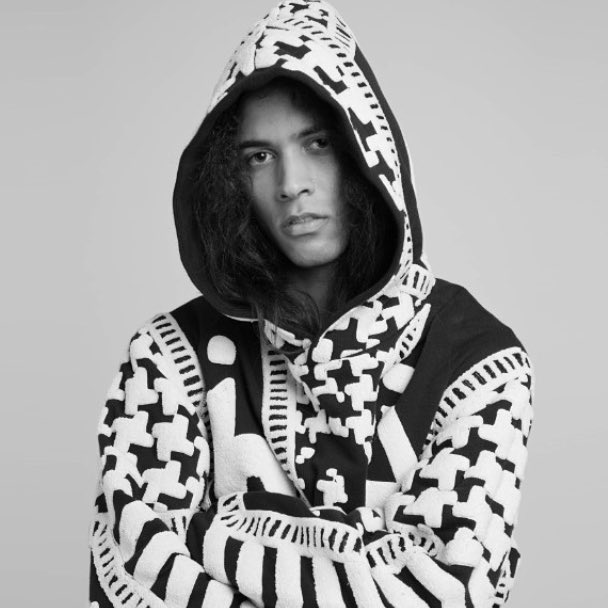 New grooming work for <a href="/freshhabits/">freshhabits</a> w/ <a href="/domflemingphoto/">Dom Fleming</a> @Carlotta_FHM ✨ freshhabits.co.uk/trotz/