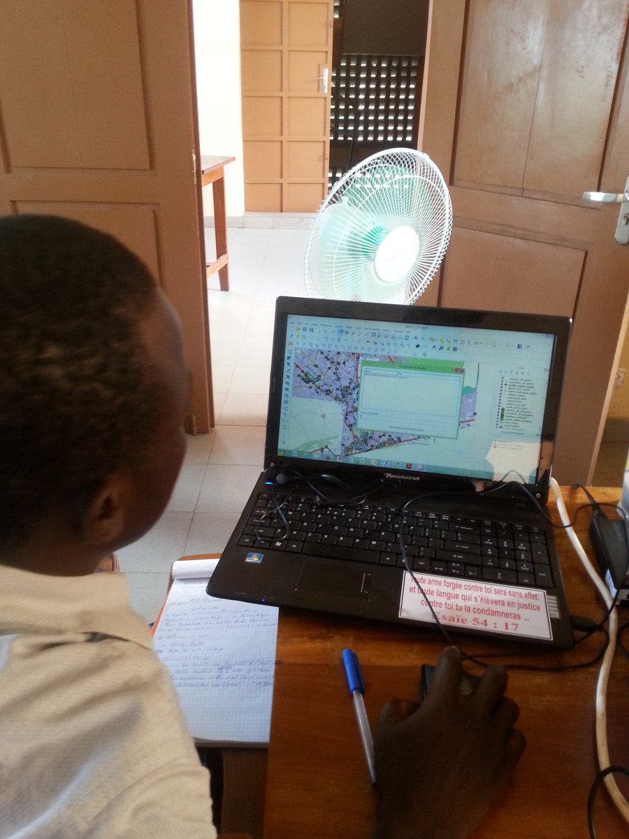 nicolas_chavent's tweet image. Cartographie via @qgis
@LeafletJS &amp;amp; #qgis2web pr #webmapping
#dataviz avec #osm @humdata @OCHAROWCA #data #opendata