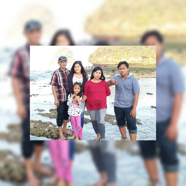 ayurismaannisa's tweet photo. goa cina with keluarga #yeee https://t.co/XXY4Ovws4j