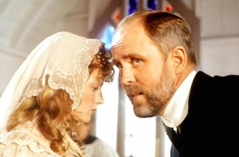 Happy birthday Jodie Foster! She was born back in 1962!
Enjoy for  