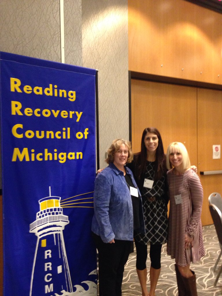 Kent Lake Elementary teachers learning and growing at the Michigan Reading Recovery Institute
#RRCM15 #klleaders