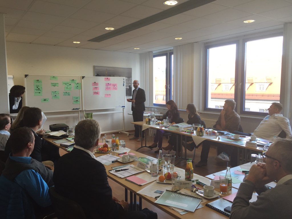 vogelitakademie's tweet photo. Heute Partnertreffen für die nächste Storage Conference #storcon @michastan https://t.co/3NKXXIY93f