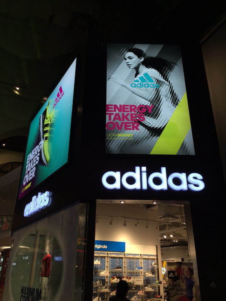 Kahn On Twitter So I Stumbled Into Kari Calhoun S Adidas Banner In Mid Valley Tonight Antmcycle21 Karicalhoun Https T Co Hr7wj7zlbc