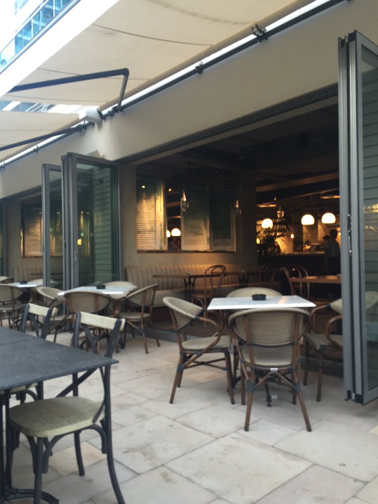 JLT_Residents's tweet photo. Umm so @NolaDubai is absolutely JLTs coolest new spot! Such nice ambience https://t.co/fkrDM67icM