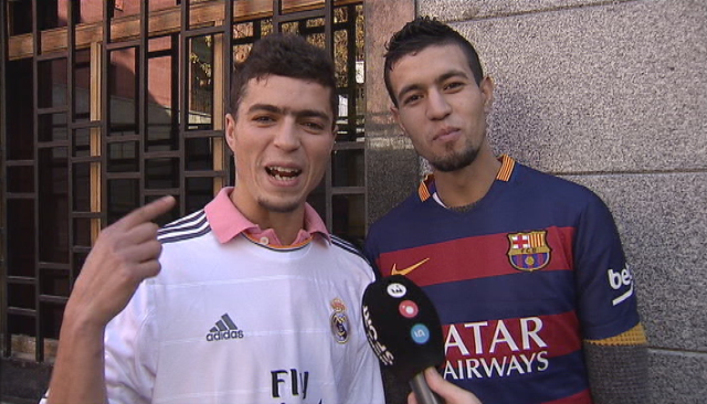 DeportesCuatro's tweet photo. Hemos juntado a musulmanes madridistas y culés. ¿Qué opinan de #ElClásico? Hoy, en #DeportesCuatro. https://t.co/QQZlGEKj4H