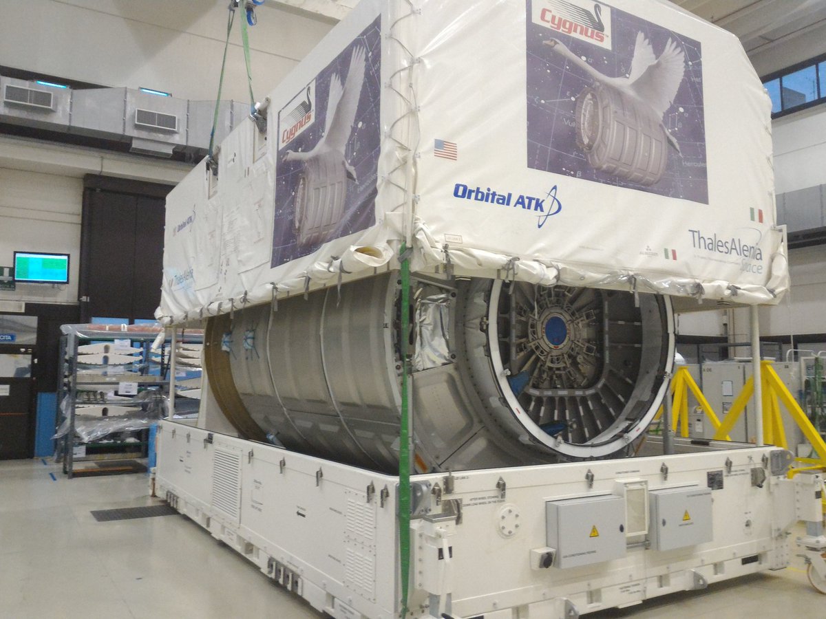 PaoloPrato59's tweet photo. #ISS #CYGNUS #OA-6 #PCM5 to be shipped to #KCS https://t.co/1Ezr6jY5pp