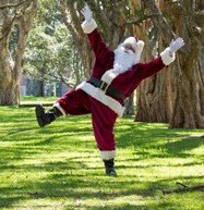 SolihullUpdates's tweet photo. Christmas in the Park. Sunday 6th December. 12pm - 3pm. Brueton Park, Solihull, B91 3HA. https://t.co/TBh1lsPGT9 https://t.co/M3MD9LCBlX