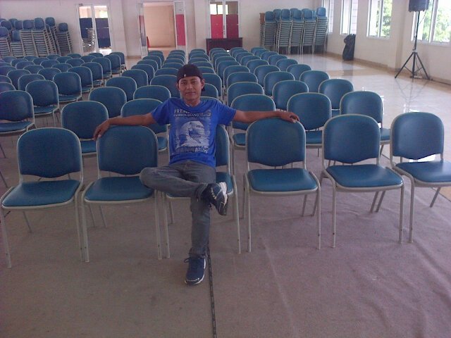ilham_lupus's tweet photo. Nyantei sejenak aah https://t.co/vJ5O6cmQep