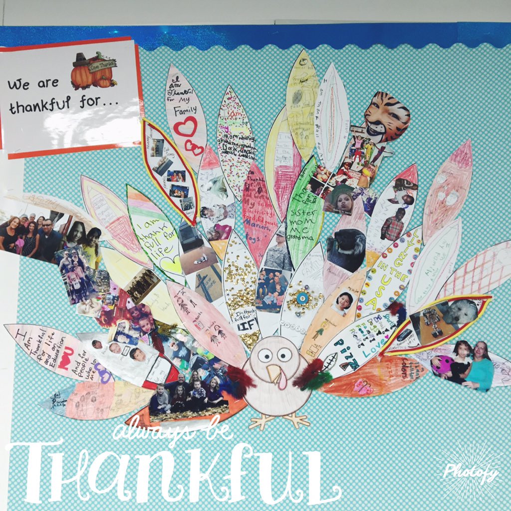 mrslerch5th's tweet photo. Look at all those feathers! We are thankful for so many things in our lives! #thankfulproject 🦃 https://t.co/iQslW2YgjO