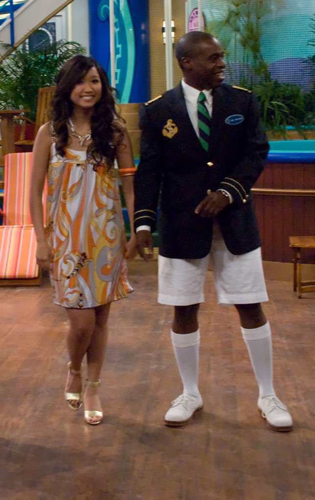 TBT Miss <a href="/BrendaSong/">Brenda Song</a>        #missthekneesocks