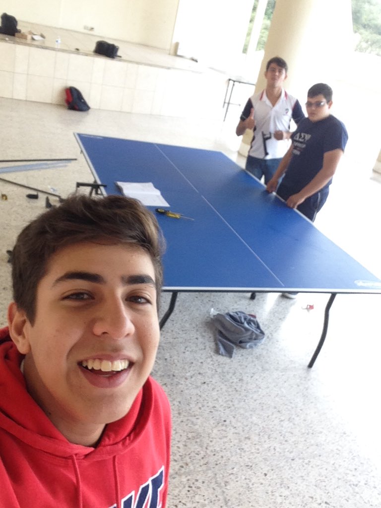 deltaregioc's tweet photo. Se compro una mesa de ping pong para uso de los alumnos! #VivaRegio YA ESTA ARMADA Y LISTA https://t.co/2ntCtOyOfh