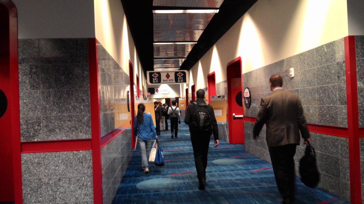 66coolfunny's tweet image. Let&apos;s begin the final day #IMECE2015 with this interesting topics, people are heading to sessions even at 8.00 am.