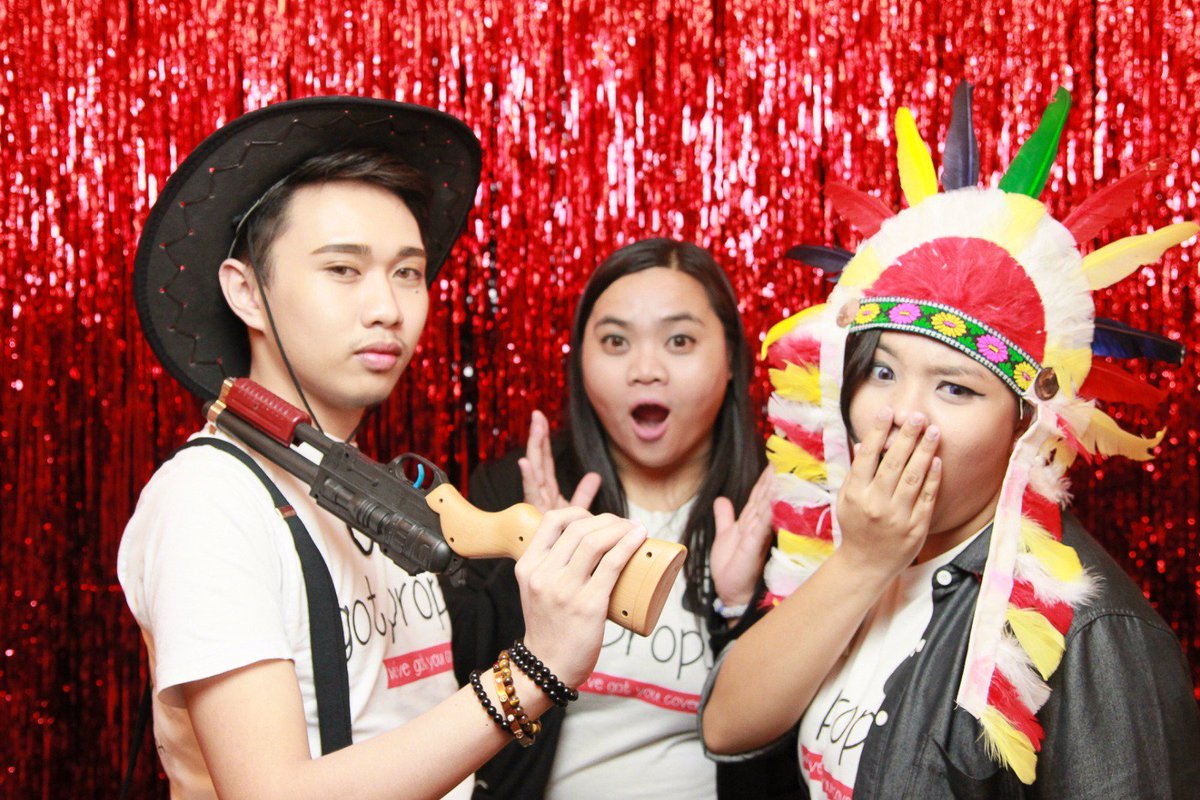 clickonmeinsta's tweet photo. Go west with SM SMJA annual dinner 2015 #smjawesterndinner2015 https://t.co/ZG5MBx5npk