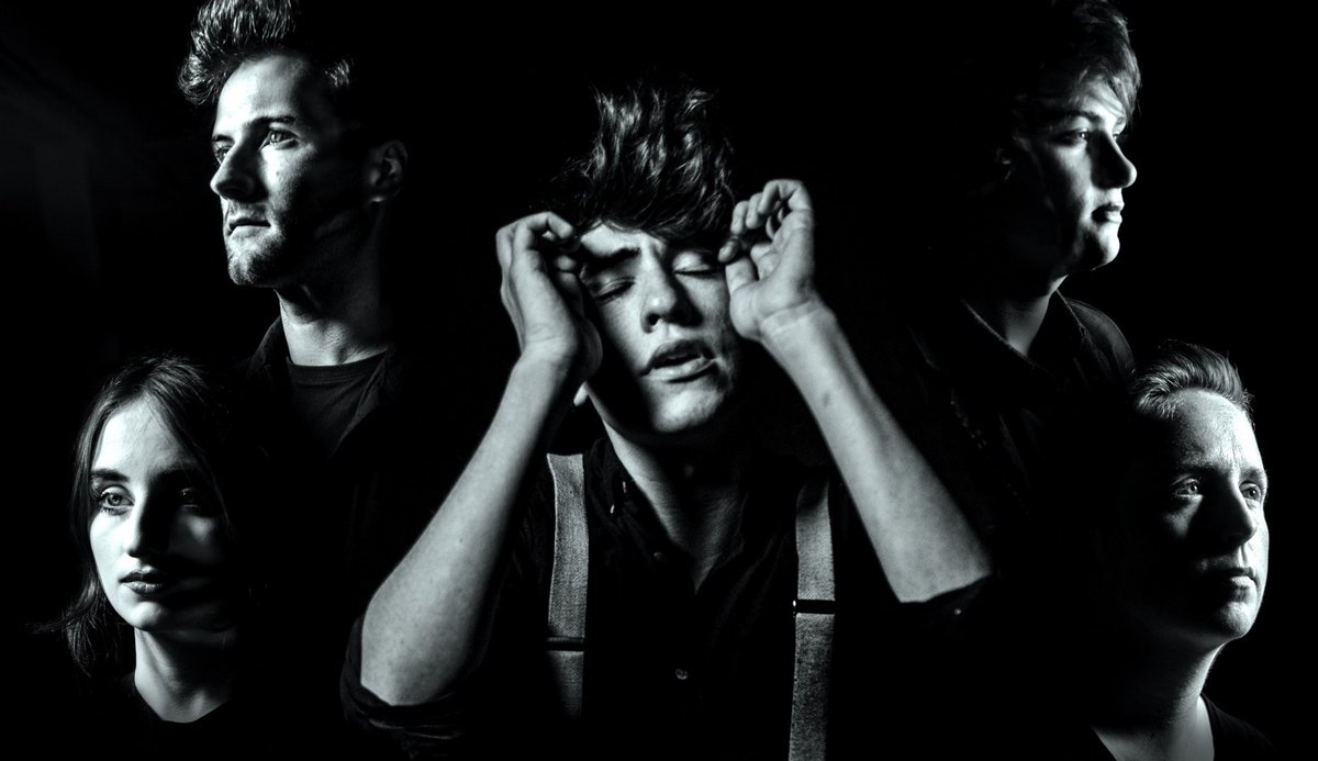 IrishTimesCultr's tweet image. New Music w/ @Nialler9: @MrNewmanDub @SimonFagan @Lighthousetunes, @IHaveATribe @Briandeady bit.ly/1OgE0t3