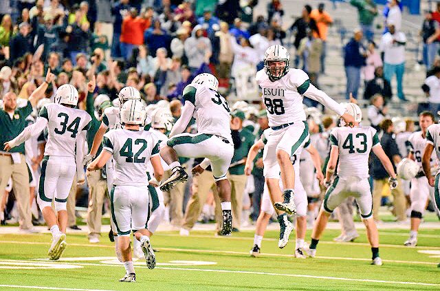 ignatian_nation's tweet photo. Time for beast mode.
TOMORROW IS GAME DAY. 
#EATSTATE https://t.co/hc8jt0poaD