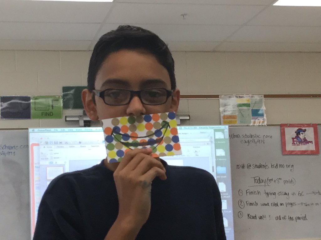 11673Luis's tweet photo. Smiles are contagious! 
#PayItForward #FMS8B https://t.co/c6bYNiwz5q