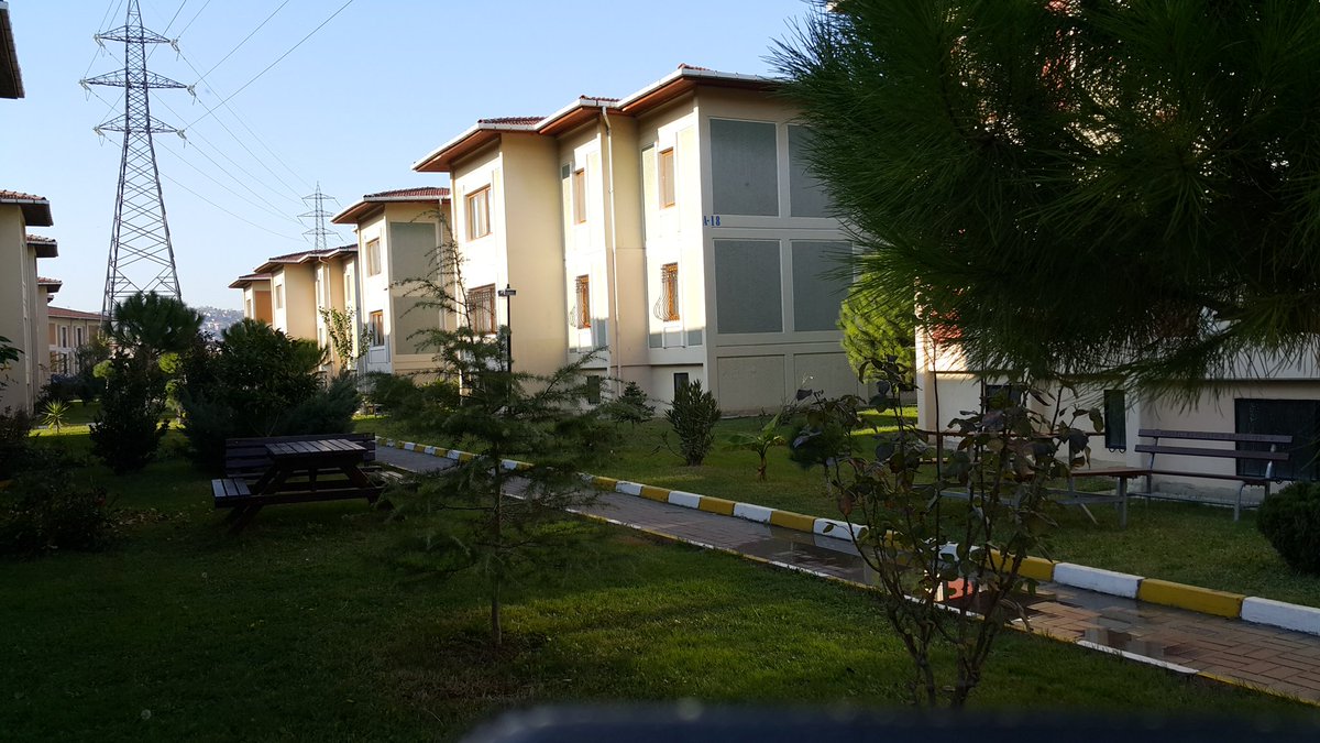 ErkanKiraz's tweet image. #Autumn2015, #ColorConversion, #Izmit, #Kocaeli, #Turkey I