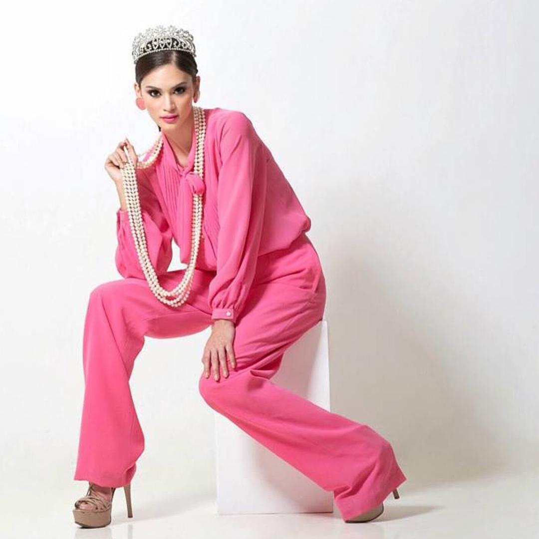 DPIdaMU's tweet photo. Shocking Pink @PiaWurtzbach 
#MissUniverse #Philippines2015
@RealBbPilipinas @globalbeauties
@missosology @MissUNews https://t.co/oU2r8C6U9h