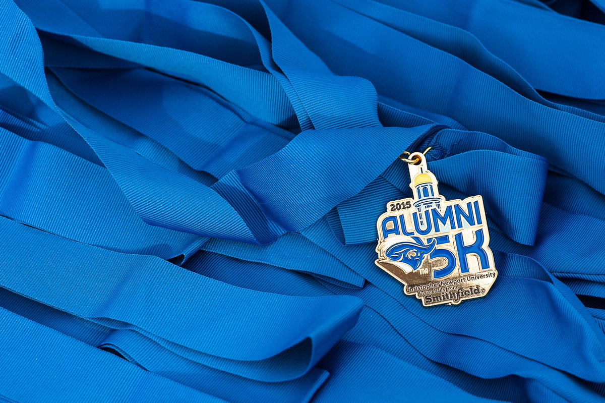 flatoutevents's tweet photo. We're already dreaming of what next years medals for the Virginia Running Festival will look like! #VRF2015 #tbt https://t.co/8z13Yxkc7H