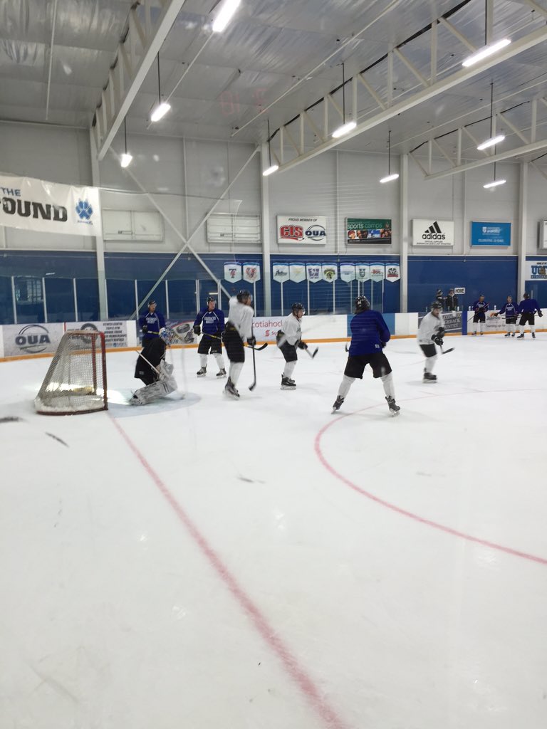 OT_Ridgebacks's tweet photo. The @UOIT men's hockey team practicing at the @CampusIceCentre b4 their trip to @WesternMustangs &amp; @guelph_gryphons https://t.co/XiYOmqVBDh