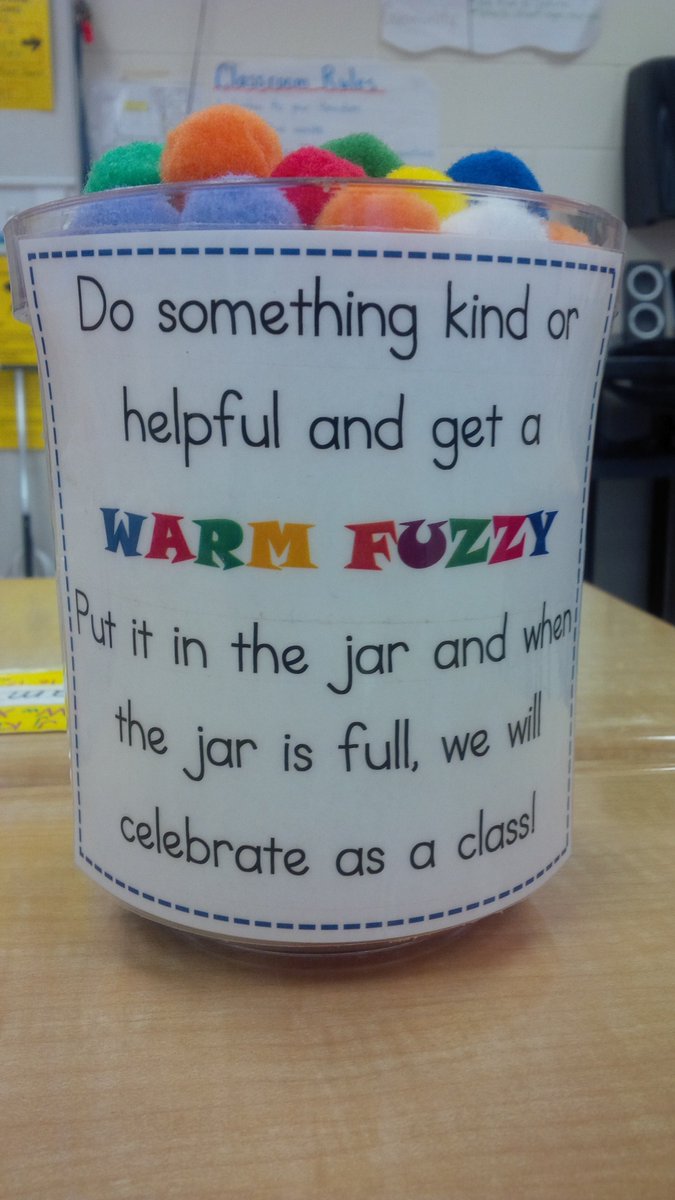 HosteinCrystal's tweet photo. My grade 2's filled their warm fuzzy jar!! Time to celebrate with class party! https://t.co/UtXMXjmS5Q