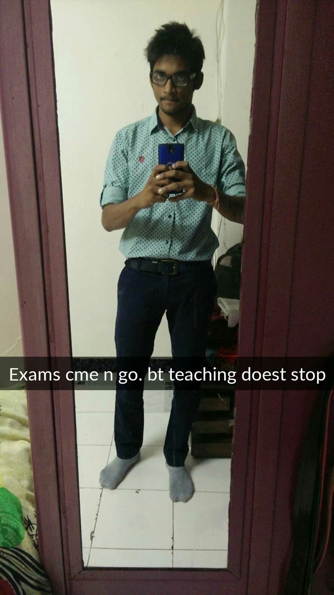 FrenchguyJK's tweet photo. #DuringExams its fun teaching. bcz i find an escape from studies. https://t.co/lS0u01tZ51