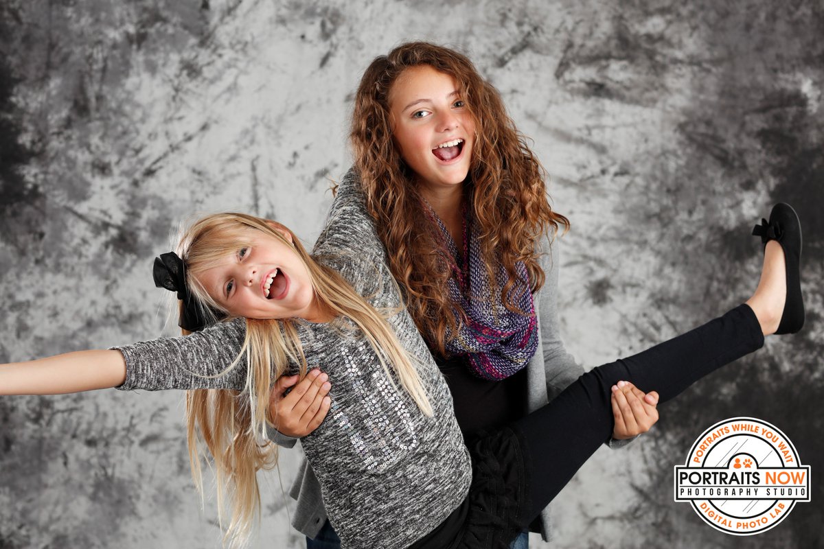PortraitsNowLLC's tweet photo. We open our doors at 10am tomorrow! @RelyLocalKR #racine #kenosha #theexcitementisreal! https://t.co/Iqh7kfM0h6