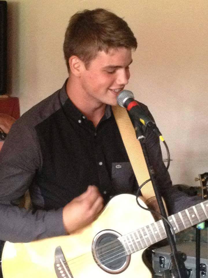 the_whitchurch's tweet photo. ★ Live #acoustic set tomorrow with Mitchell Sanders, 9.30 pm!
https://t.co/JxfL3JWmXF #livemusic #Bristol https://t.co/2oJjjPqkhe