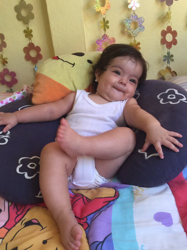 AriasYoss's tweet photo. Mi hija hermosa❤️ https://t.co/Bo2SlJHjqI