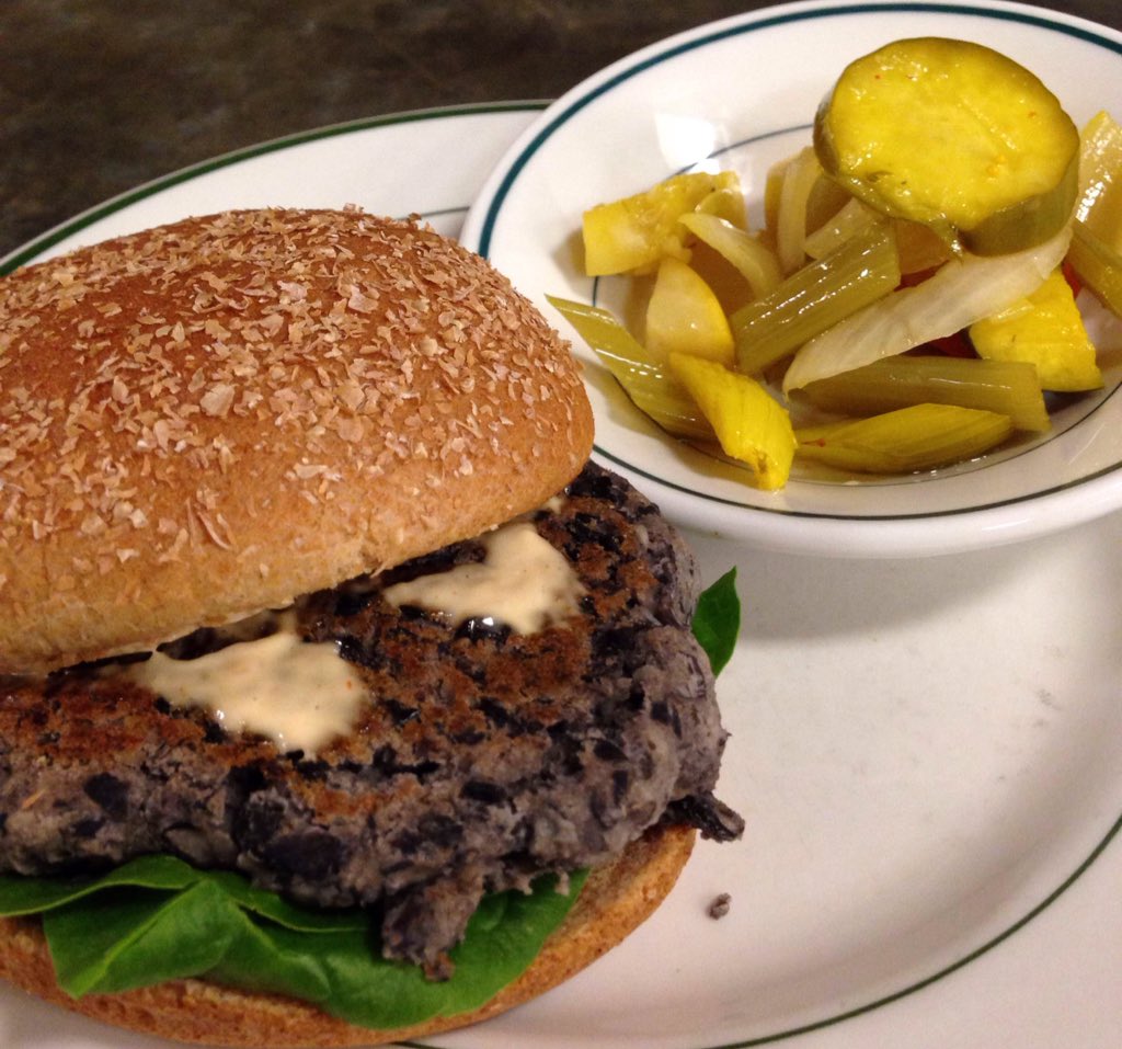 Lunch special today: Black Bean Burger with Spicy Aioli Sauce, $5.50. Join us and enjoy! #ilyceats