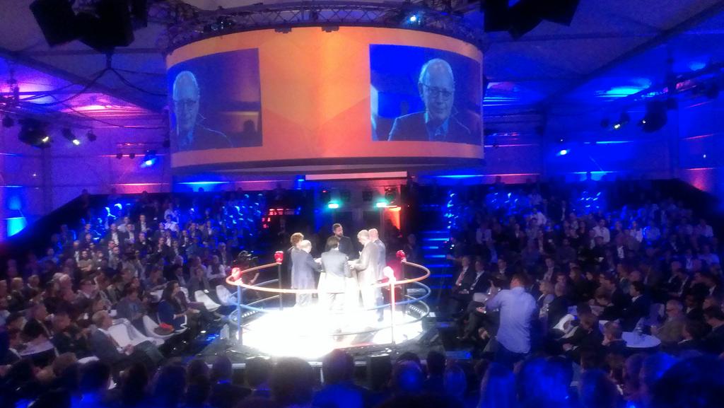 Discussions with <a href="/TomTom/">TomTom</a>  Founder Harold Godijn and Neelie Kroes about #startups #HTGT