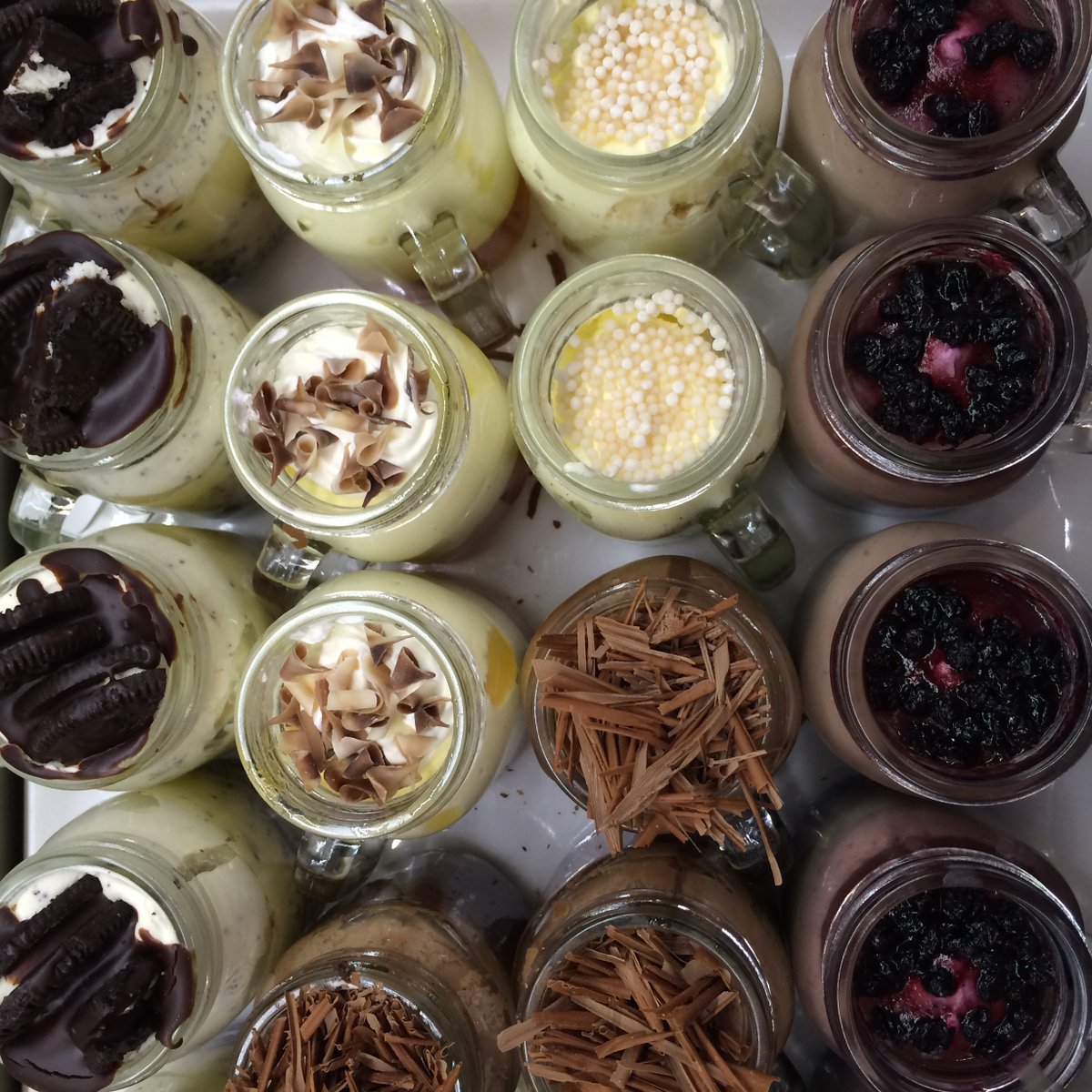 McEwanFoods's tweet photo. [BLOG POST] Fuel your appetite with our TOP 5 Snack Foods at McEwan! https://t.co/GfvTYzzZY6 #WorkLivePlate https://t.co/8NcVSQJQik