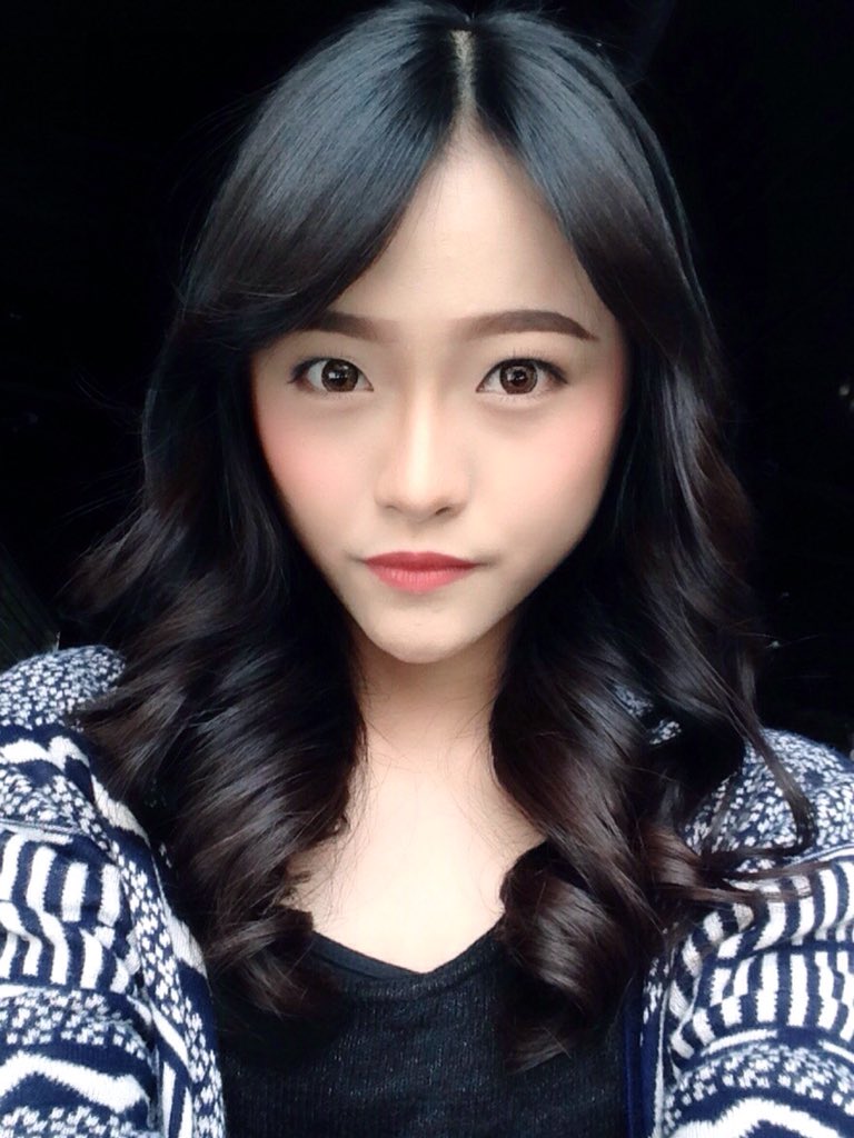 rona__ang tweet picture