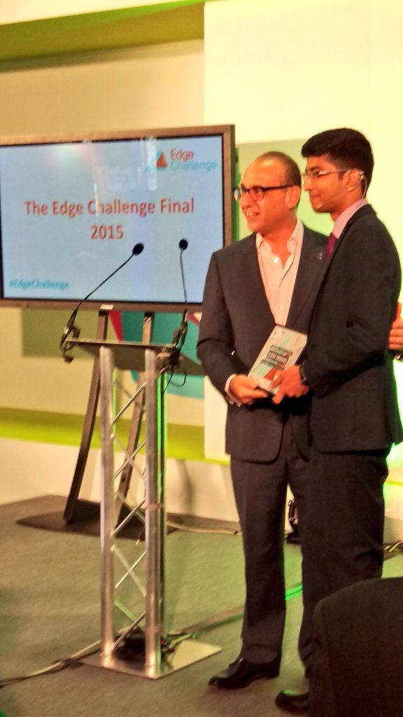 Adnan_Mahmood__'s tweet photo. @TheoPaphitis presenting the awards to @BDC50years student Surya @ukEdge @gazelleFE @GEWUK securing £750 https://t.co/nZoFJhb2JV