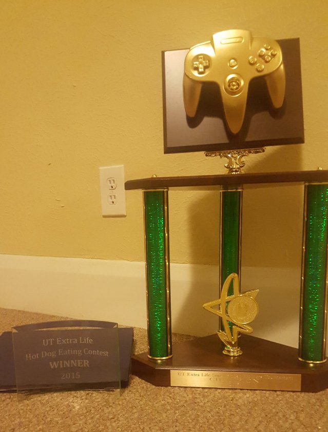 UTRockeTHON's tweet image. Wow look at these first place trophies!! Who is excited for the tournament on Friday?