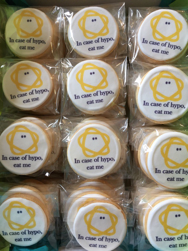bespoke_biscuit's tweet photo. Delighted to have supported last night #sugarplumdinner with these hypo #discuits https://t.co/eXE6Wp7bXx