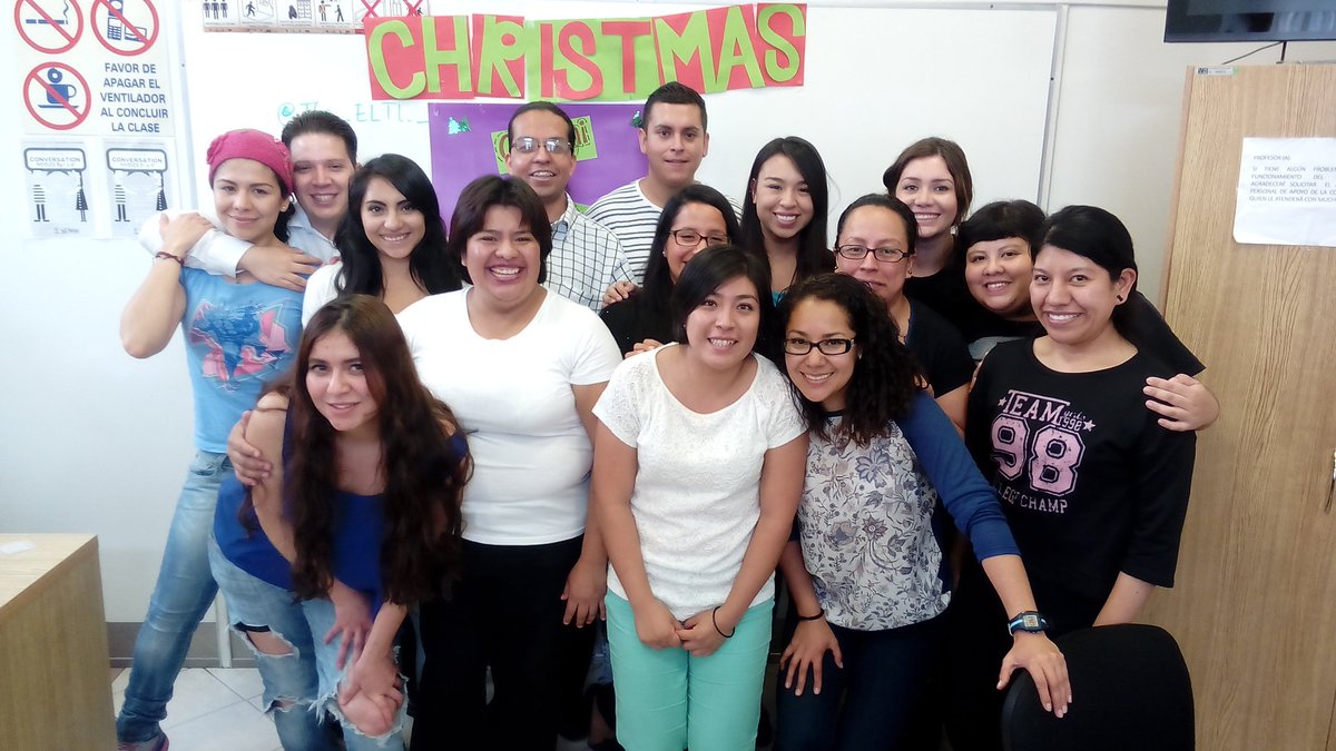 The_ELTL_Lab's tweet photo. Happy faces because they teach and learn new things at @Cele_Autonomia #CELEXMASFEST 6/6 https://t.co/0Yp1Pp1QPT