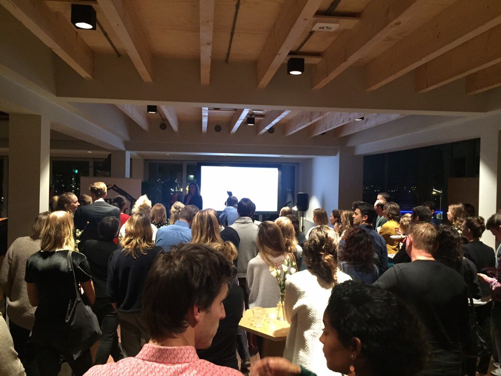 Yes de derde Roast van dit jaar is gestart! #TheRoast #health.