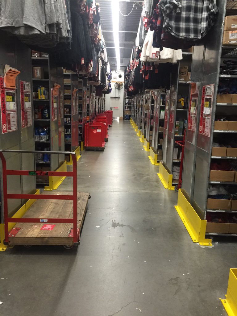 3000 piece truck and clean! Bring it!@MurrayWWilliams  <a href="/ShannonGehrmann/">Shannon Gehrmann</a>