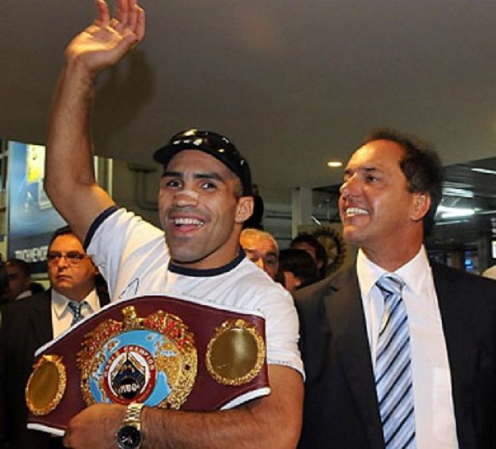 MonzonBrown's tweet photo. @tysonramirezbox @danielscioli https://t.co/RObEkTs0M9