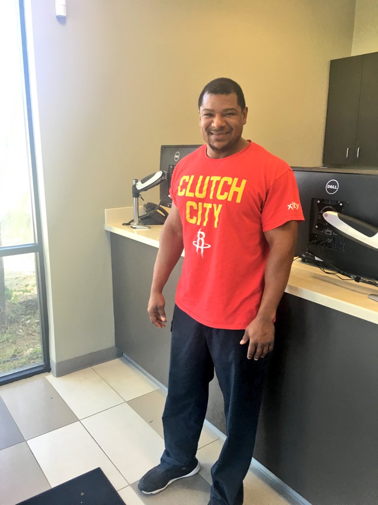 AutoLabTexas's tweet image. What a win for the @HoustonRockets last night! Archie was sporting his #ClutchCity gear at @autolabgl today! 🚀