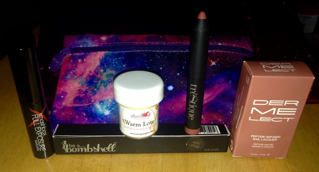 JessicaJLowndes's tweet photo. #ipsy #NovemberGlamBag #sweepstakes https://t.co/OhQvYtOAZL