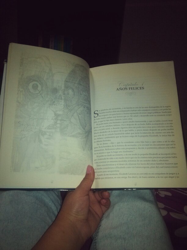 AbyEsccobar's tweet photo. Hoy me he conseguido la edición mas chula de “FRANKENSTEIN"
#MaryW.Shelley #librosrecomendados 😁👍 https://t.co/Pc0jbLdyQ6