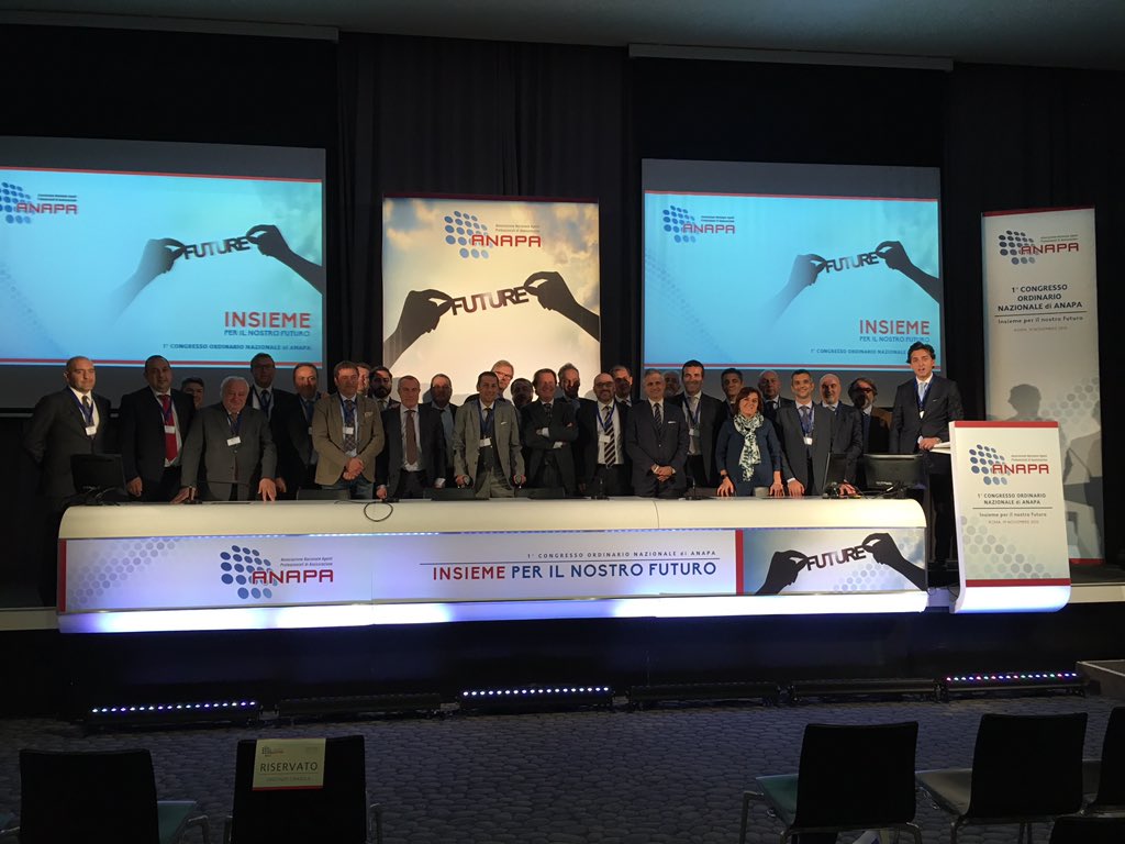 intermediach's tweet photo. Congresso @AnapaTweet, il nuovo Consiglio Direttivo e la nuova Giunta Esecutiva Nazionale https://t.co/8F5NBKa0hi