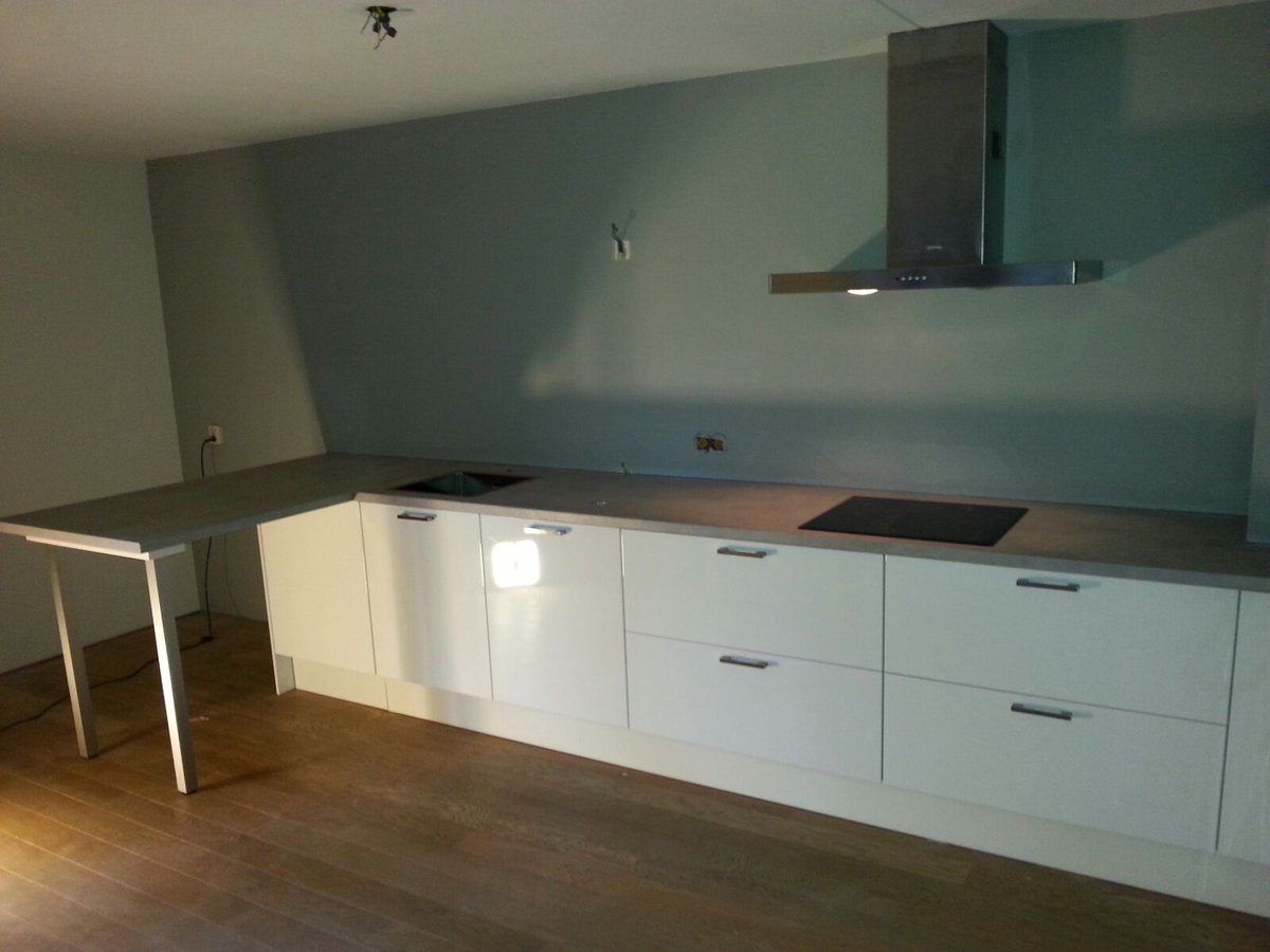 Mevrouw de Neijs, heel veel plezier en geluk met de nieuwe keuken!