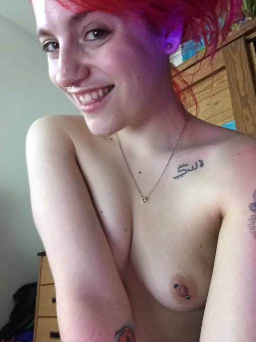 You made me smile, so I took this while I was on cam... Quit making me smile so much... No wait never<a href="/tag/pouty"class="tags"><span>#pouty</span></a>