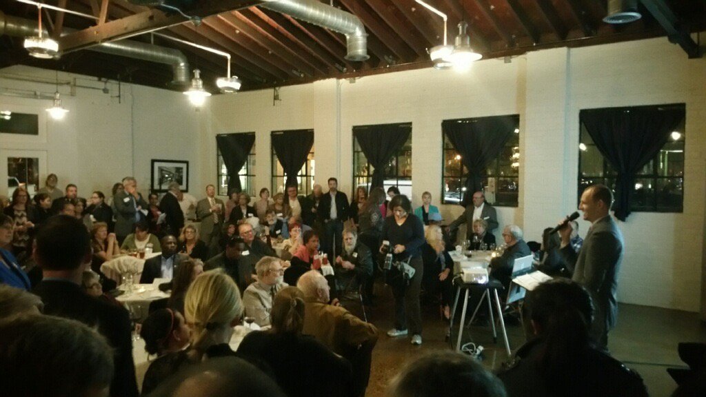 M_A_C_NorCal's tweet photo. Such a great evening at Grantland Johnson Community Awards celebrating advocates for #hungry &amp; #homeless https://t.co/HDRa7ypQfM